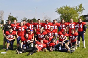 Equipe de foot américain avec nos maillots personnalisés - SPORTAMO