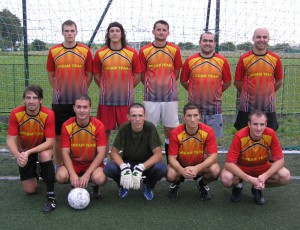 Equipe de football en maillots SPORTAMO