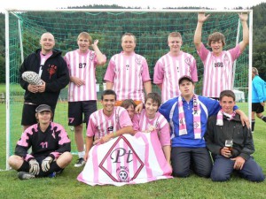 Equipe de football en maillots SPORTAMO