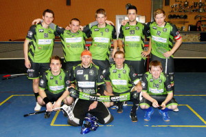 Equipe de floorball en maillots SPORTAMO