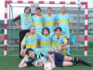 Equipe de football en maillots SPORTAMO