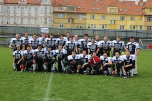 Equipe de foot américain avec nos maillots personnalisés - SPORTAMO