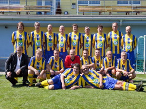 Equipe de football en maillots SPORTAMO