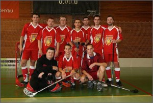 Equipe de floorball en maillots SPORTAMO