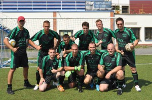 Equipe de football en maillots SPORTAMO